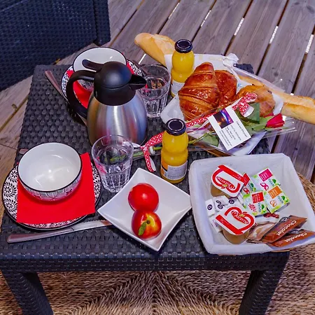 Bed & Breakfast Du Rev'eaubois Larche (Correze)
